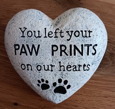 Loving Memory Heart Shaped 6" Paw Print Remembrance Stone Plaque