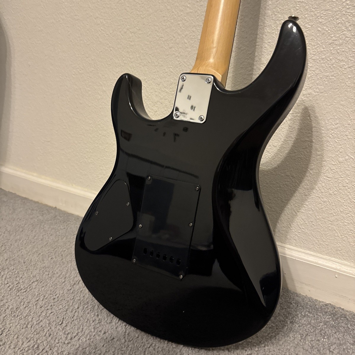 Yamaha ERG121 Electric Guitar SuperStrat BLACK with gig bag | eBay
