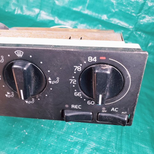 93 97 Volvo 850 Climate Control 9134820 AC Heater Temp Temperature - Picture 6 of 9