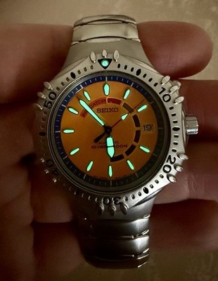 💥 Seiko Kinetic Diver 200M “Orange Bullet” – Bold Dial – Fully