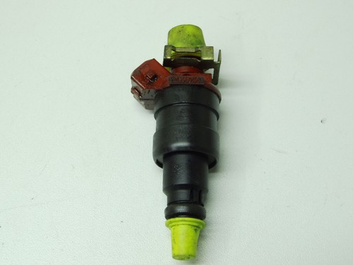 Einspritzdüse Injektor Einspritzventil 90501588 Opel Vectra B Lim. (Typ:J96)