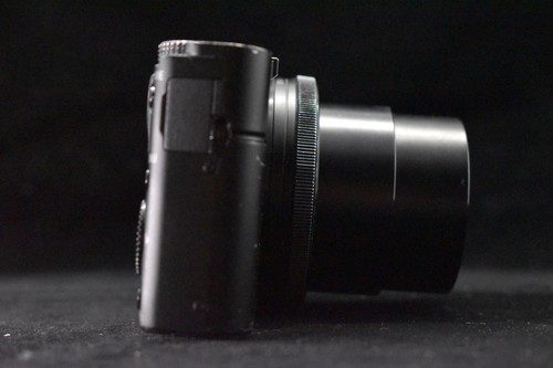 INGLESE OK! Sony Cyber-Shot DSC-RX100 20,2 megapixel fotocamera digitale [N c... - Foto 5 di 23