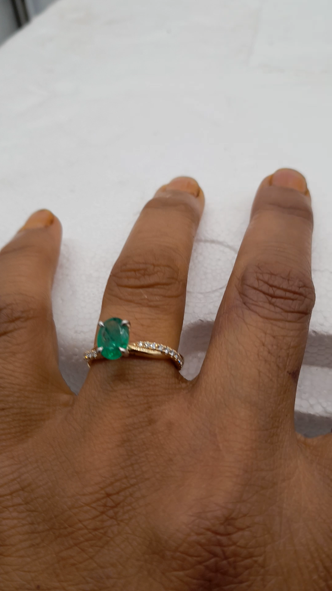 James Allen 14k Emerald Rope 24 diamonds Pave Diamonds Engagement