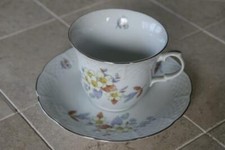 Baum Bros by Thun Lavender Floral Cups & Sauc...