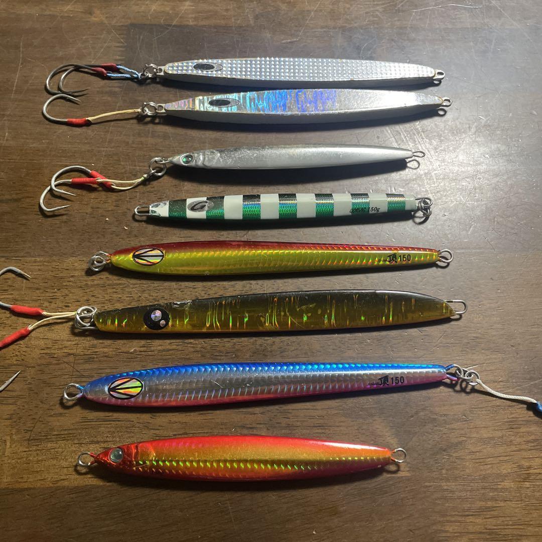 Pesca en barco con jig de cola amarilla con Iron 2 desde arriba Nature Boy