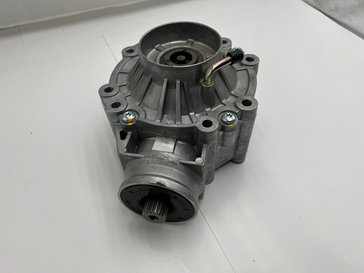 GENUINE OEM BRP Middle Drive Unit Assy 705503088 / A-I95-0000 