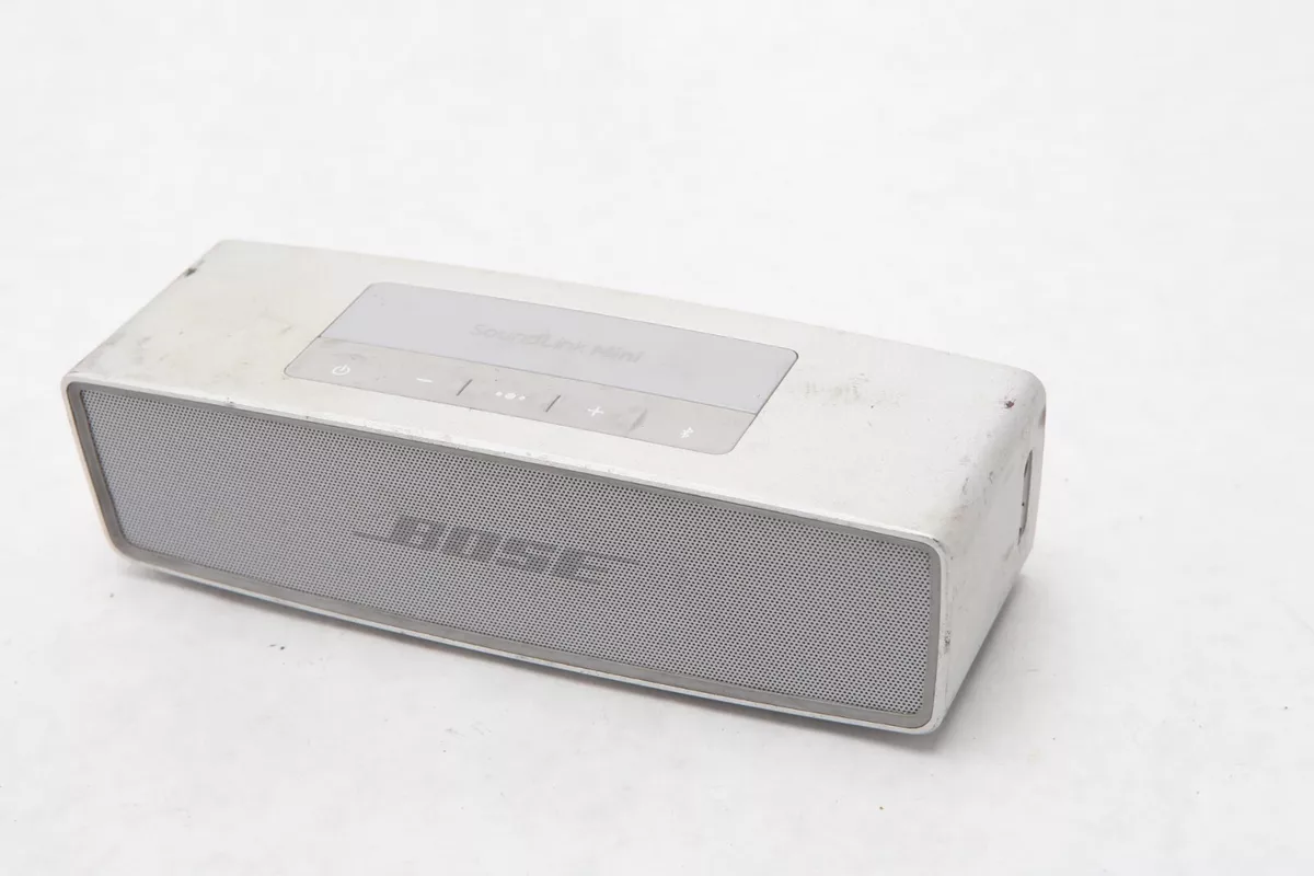 Bose SoundLink Mini II Bluetooth Speaker Silver Sound PARTS REPAIR C