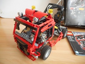 LEGO Technic Truck with Crane with Box (Lego No: 8436)