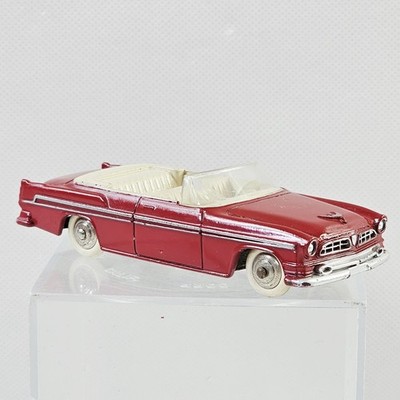 Dinky Toys 1955 Chrysler New Yorker 24A Red Convertible Cabriolet Diecast France