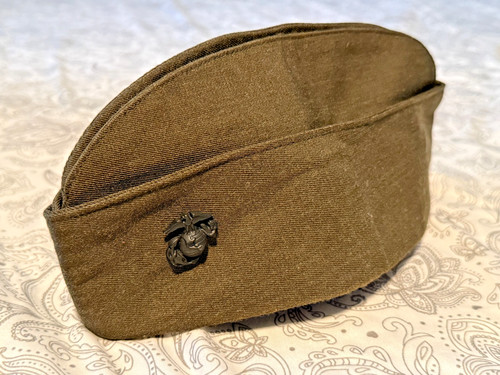 USMC Men’s Garrison Cap Size 7 1/8 Screw Back Pin MC Green DLA Valor Collection