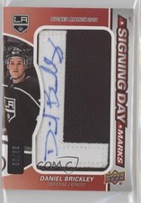 2018-19 Upper Deck SP Game Used Signing Day Marks 30/35 Daniel Brickley Auto 2bd