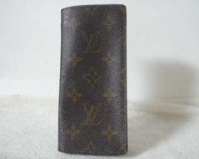 LOUIS VUITTON Monogram PVC Eyeglass/Sunglasses Case tui Lunettes