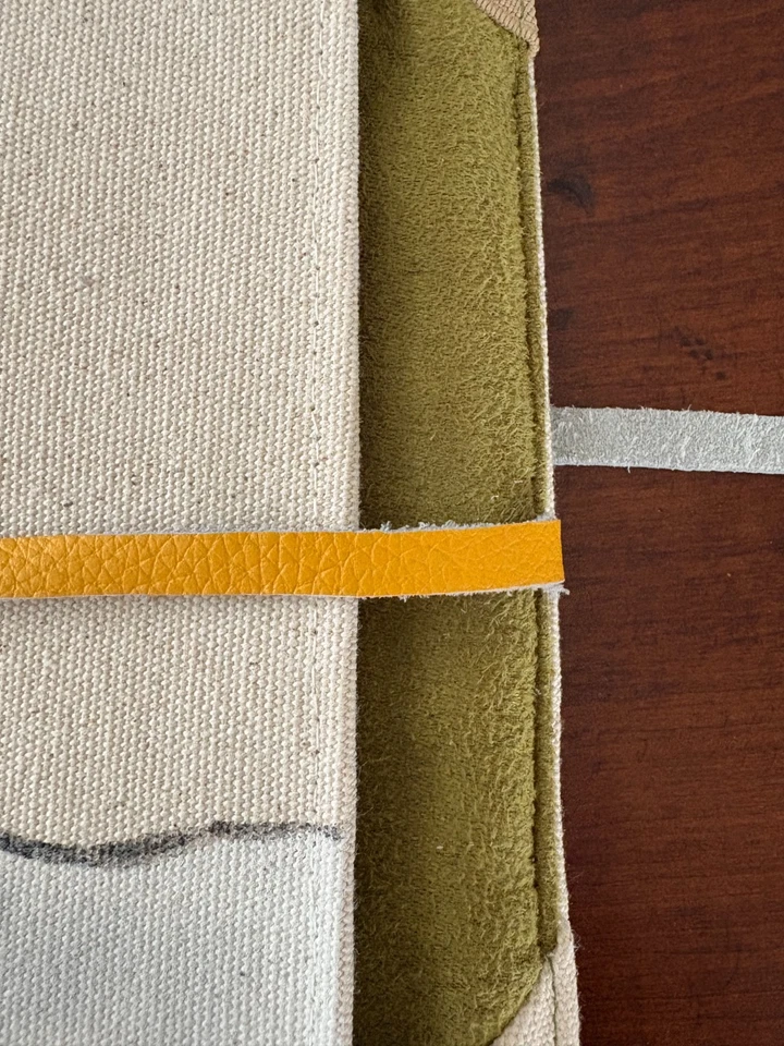 Nuevo estuche para tablet Cat Lovers tela acolchada de lona de algodón con correa de cuero amarillo Foto 3 de 4