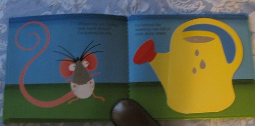 PEEK-A-BOO, LITTLE MOUSE ~ (Pat, play & Lift-the-Flap Book) by Carter - Imagen 5 de 8