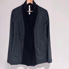 Lululemon Womens Bliss Break Wrap Jacket Size 4 AU 8 Grey Black