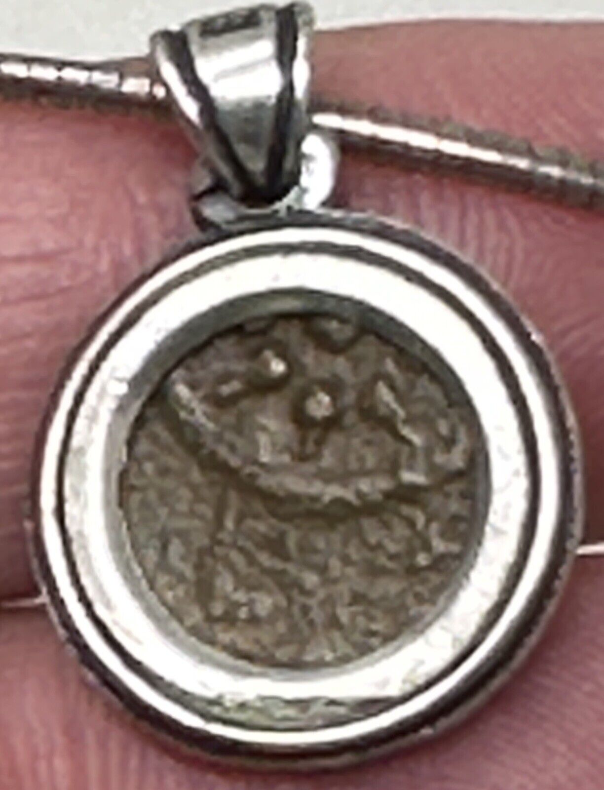 Cool Vintage Sterling Silver Ancient Coin Pendant… - image 3