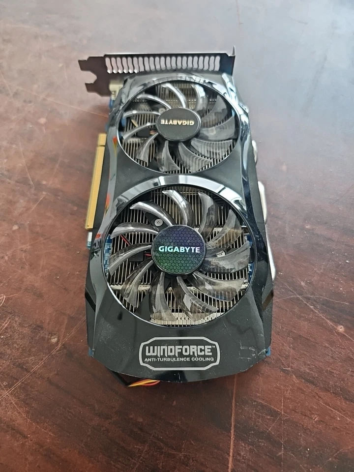 GIGABYTE NVIDIA GeForce GTX 560 Ti 1GB GDDR5 SDRAM Graphic card GV-N560OC-1GI - Image 3 of 4