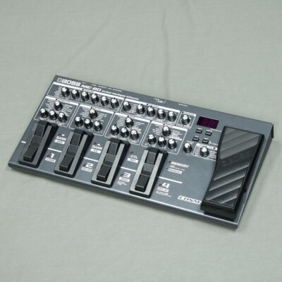 Boss ME-80 Gitarre mehrere Effekte mit Originalkarton - gebraucht, Top Zustand