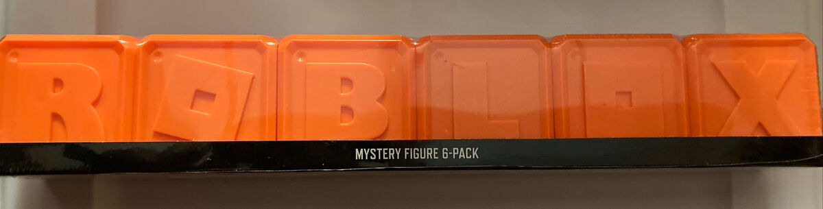 Roblox Celebrity Collection - Series 8 Mystery Figure 6-Pack