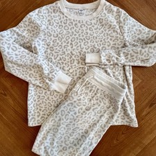 Old Navy Animal Print Pajama PJ Set. Women  s XS
