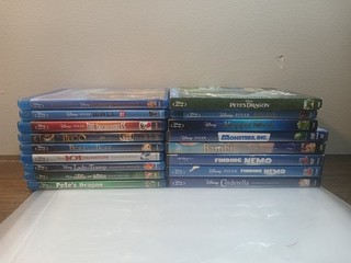 All Family Cartoon Animated Walt Disney Pixar (14) Blu ray Lot 3 DVDS Total 17