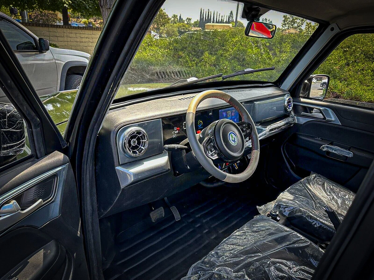 Click photo thumbnail to view