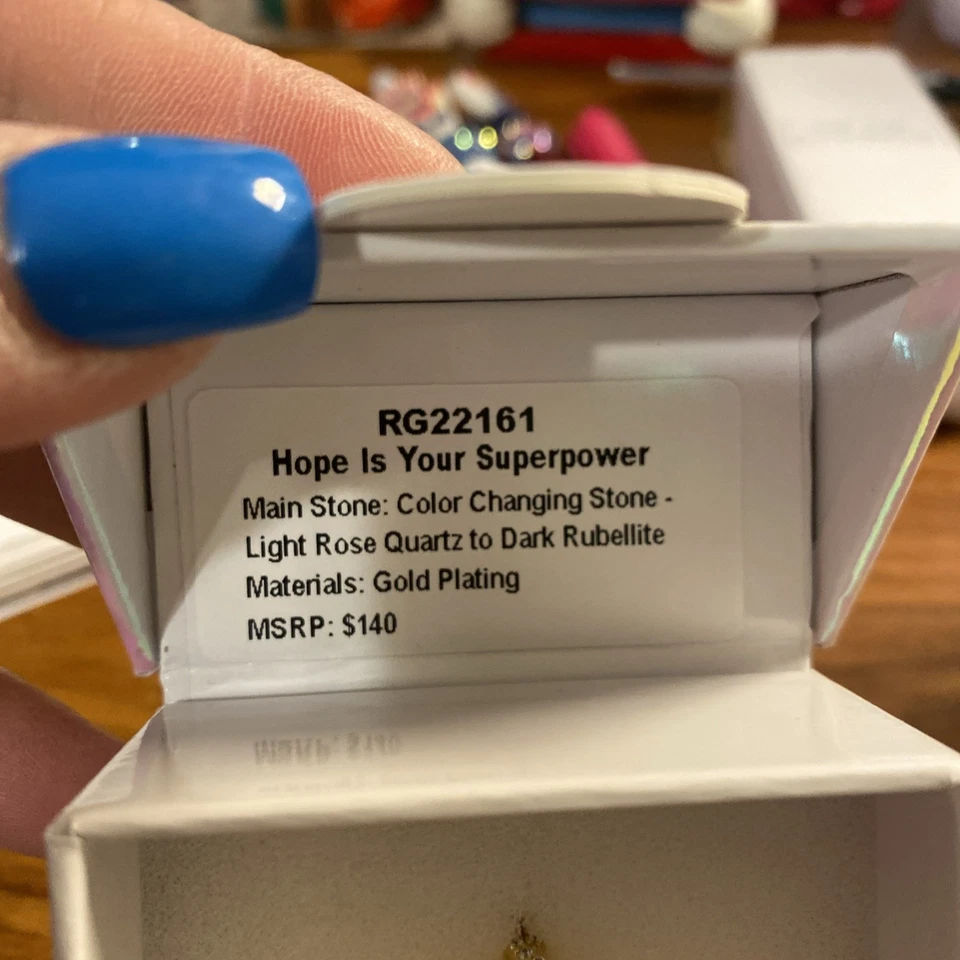 Anillo Bomb Party Talla 7 Tema de Concienciación de Salud Mental, RG22161 Oro Cuarzo Rosa Foto 2 de 4