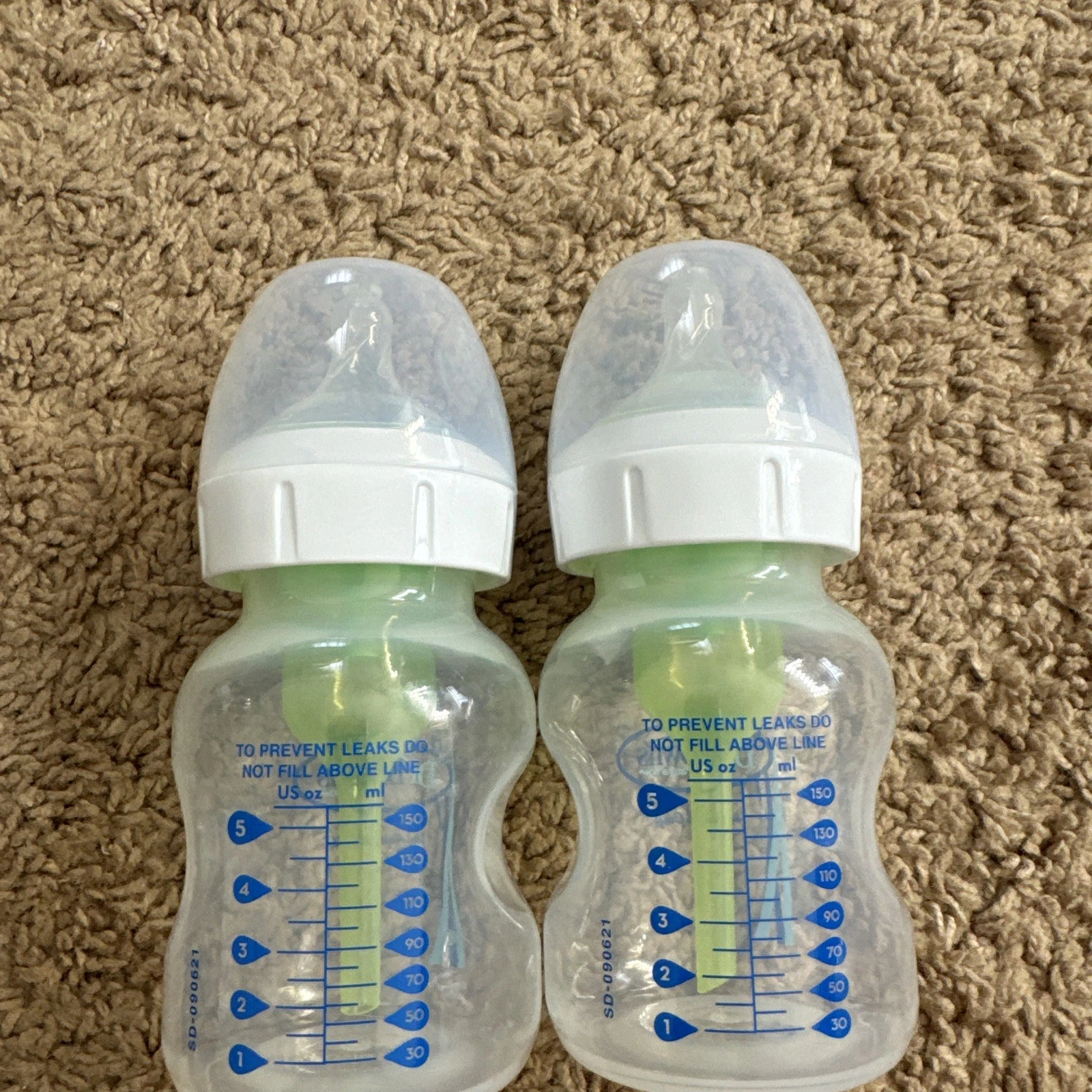 2 Pack Dr. Brown Plastic Bottles 5oz Anti Colic System Wide Nipple