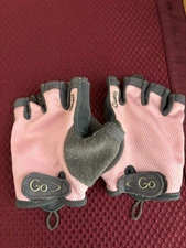 Women’s Fingerless Workout Gloves Gray & Pink Weightlifting Gym Fitness Gear