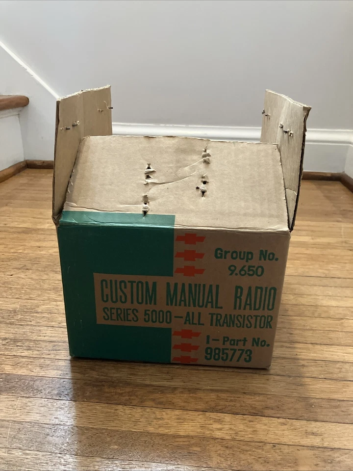 Radio manual personalizada Chevrolet Chevelle 1964 985773 serie 5000 Foto 4 de 4