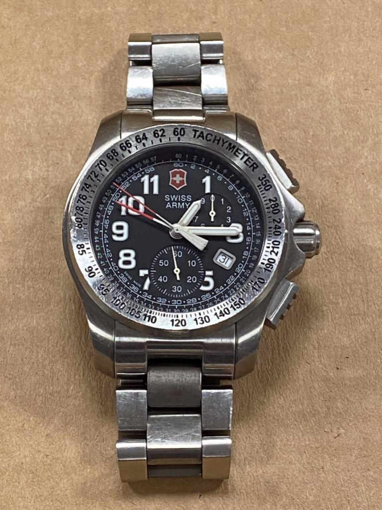 VICTORINOX SWISS ARMY 24786 CHRONOMETER 44mm TITANIUM SS QUARTZ