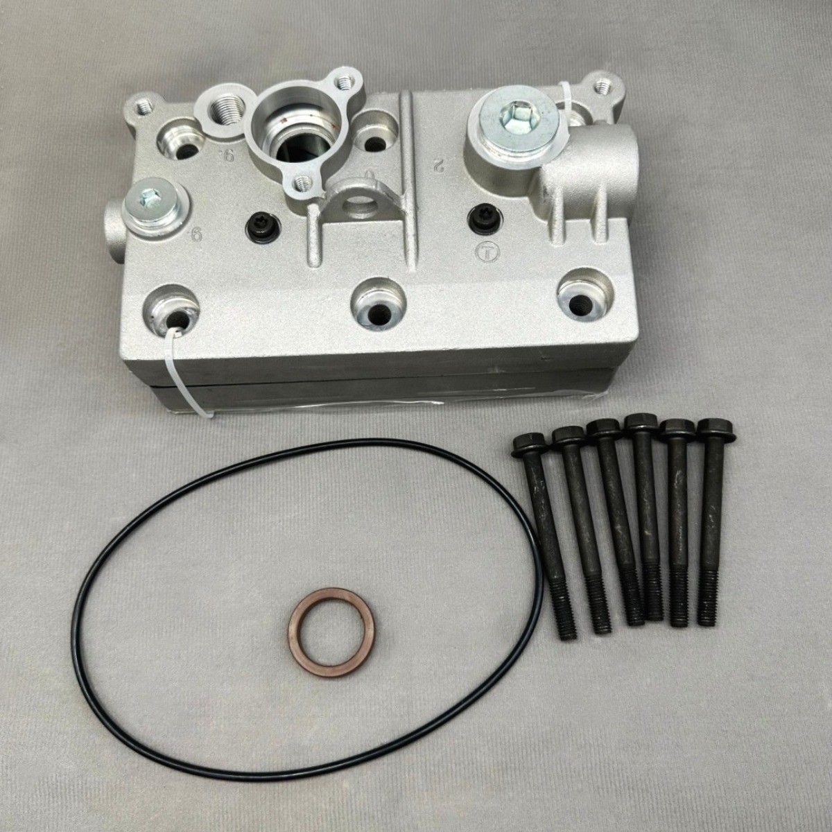 Cylinder Head 9125129352 / 22203109 For Volvo / Mack