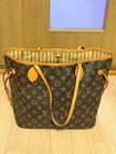 Louis Vuitton Neverfull MM Monogram Canvas Tote Shoulder Bag