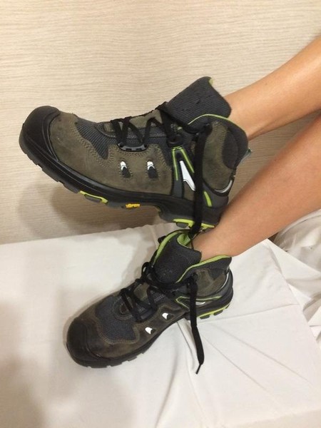 Men Vibram Boots Grey Leather 40