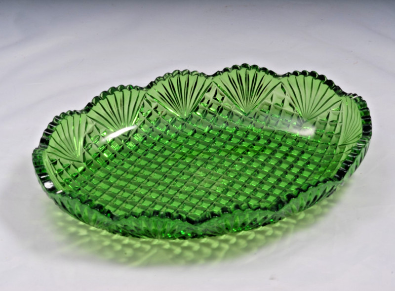 United States Glass Co No 15041 (OMN) Emerald Green 1895