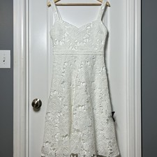 Lulus White Floral Lace Sweetheart Fit & Flare Midi Dress Bridal Coquette Style