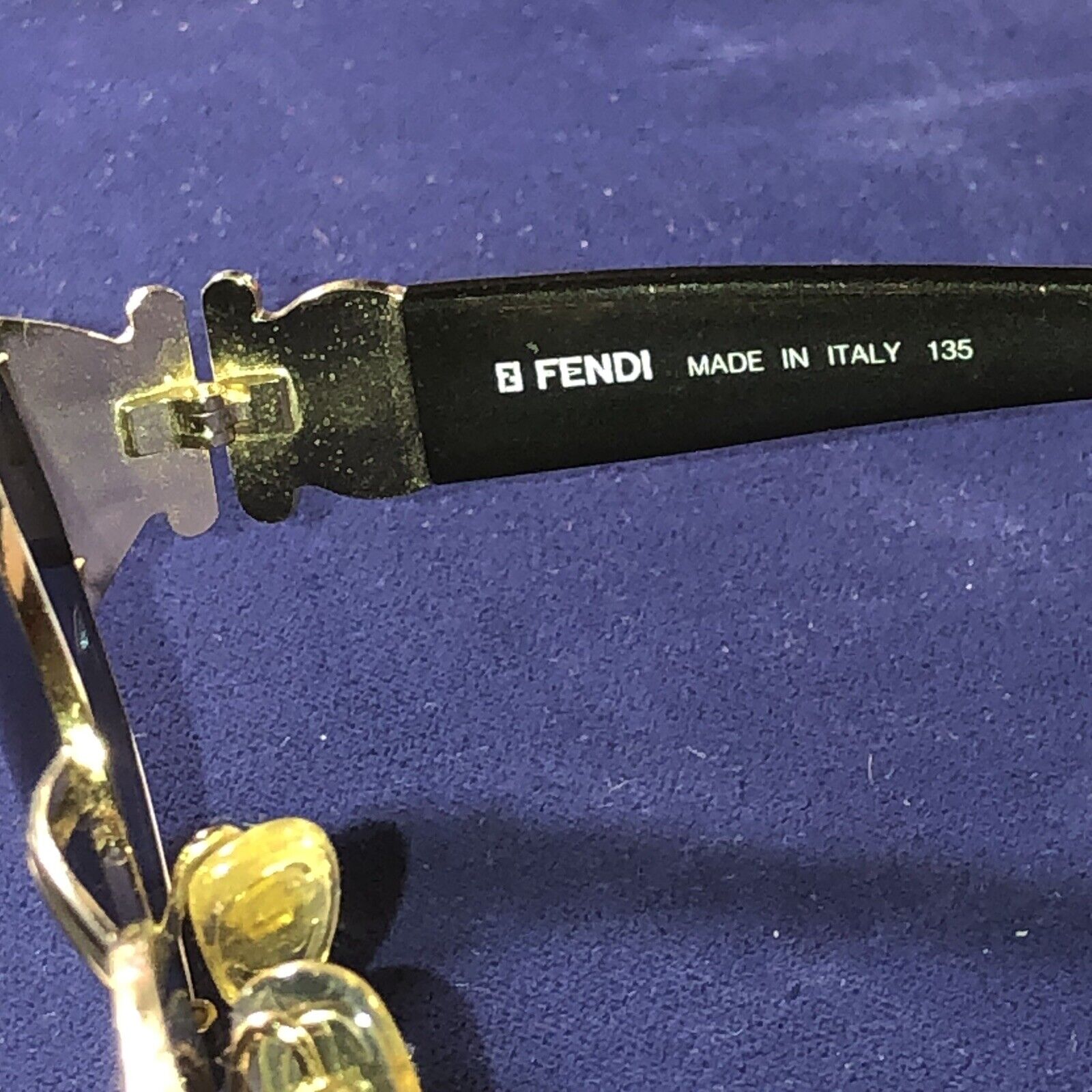Fendi FS 140 Sunglasses Black Gold Frame Blue/Grey Lens Italy 55-18-135 - Picture 11 of 15