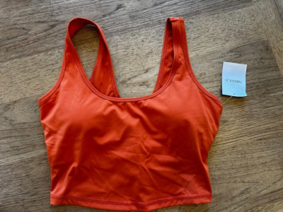 FOREVER 21 Seina Medium Cynch Scoop Back Pullover Crop Sport Bra NWOT