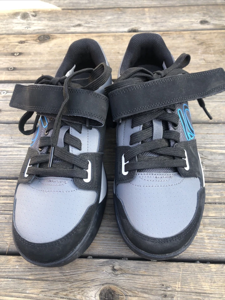 Adidas Five Ten Zapatos Hellcat Para Mujer Talla 7 Bicicleta de Montaña Atlética BC0800 Clips Foto 2 de 4