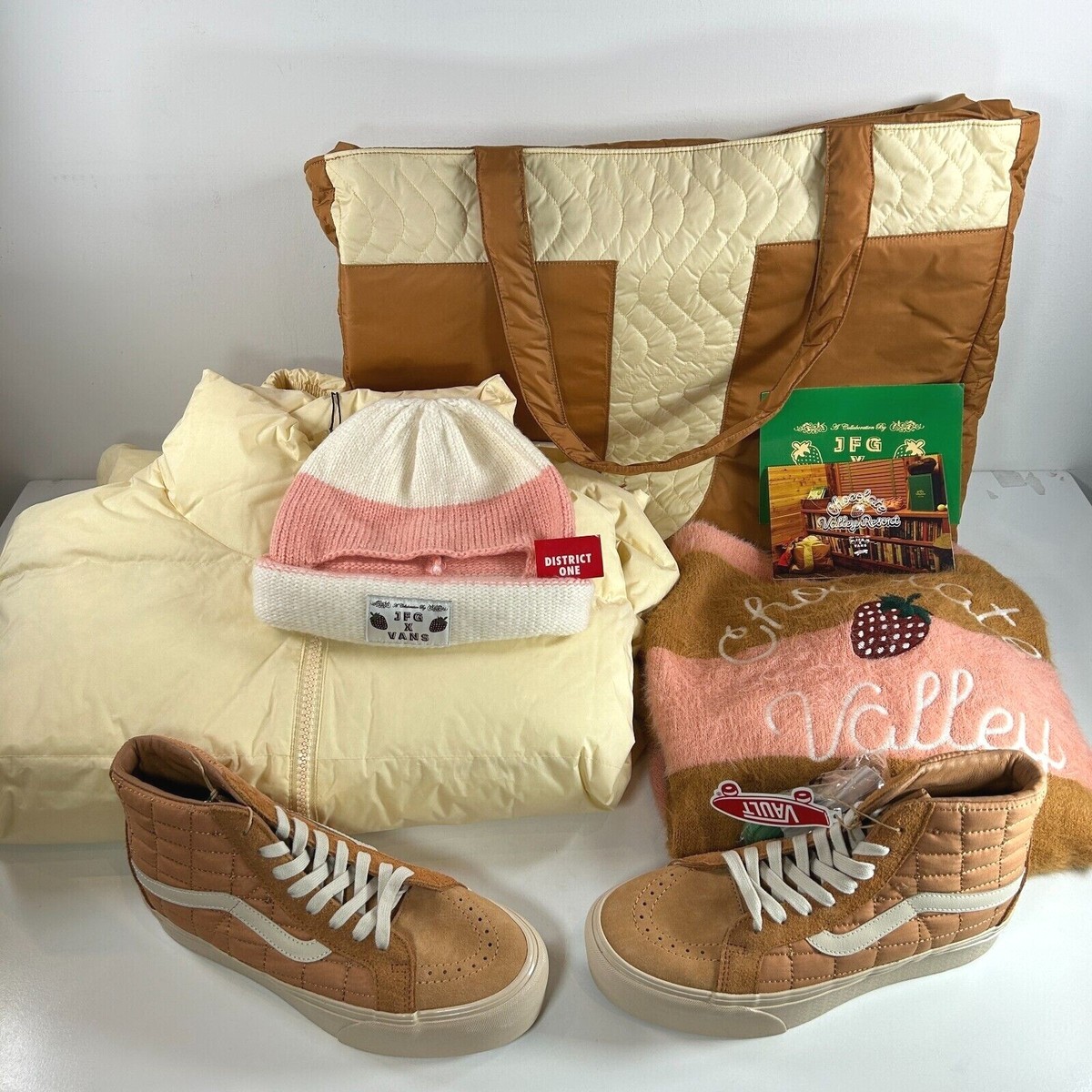 ジョー・フレッシュグッズ × バンズ \"チョコレート バレー リゾート 国内2月4日発売予定】 ジョー フレッシュグッズ × バンズ ボルト