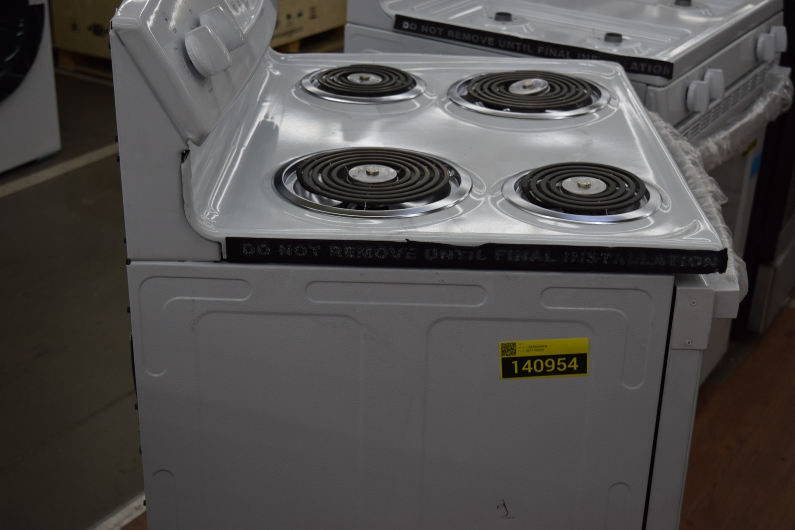 GE JB256DMWW 30" White Freestanding 4 Coil Electric Range NOB 140954 eBay