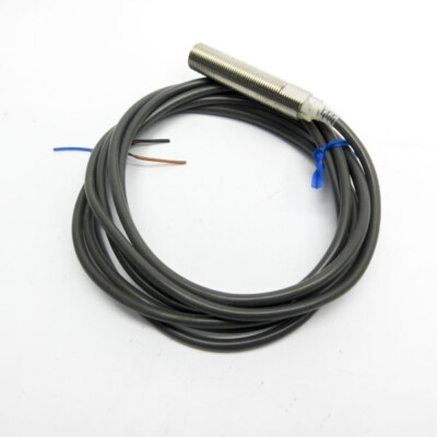 OMRON E2E2-X2C1 12-24VDC NSNP