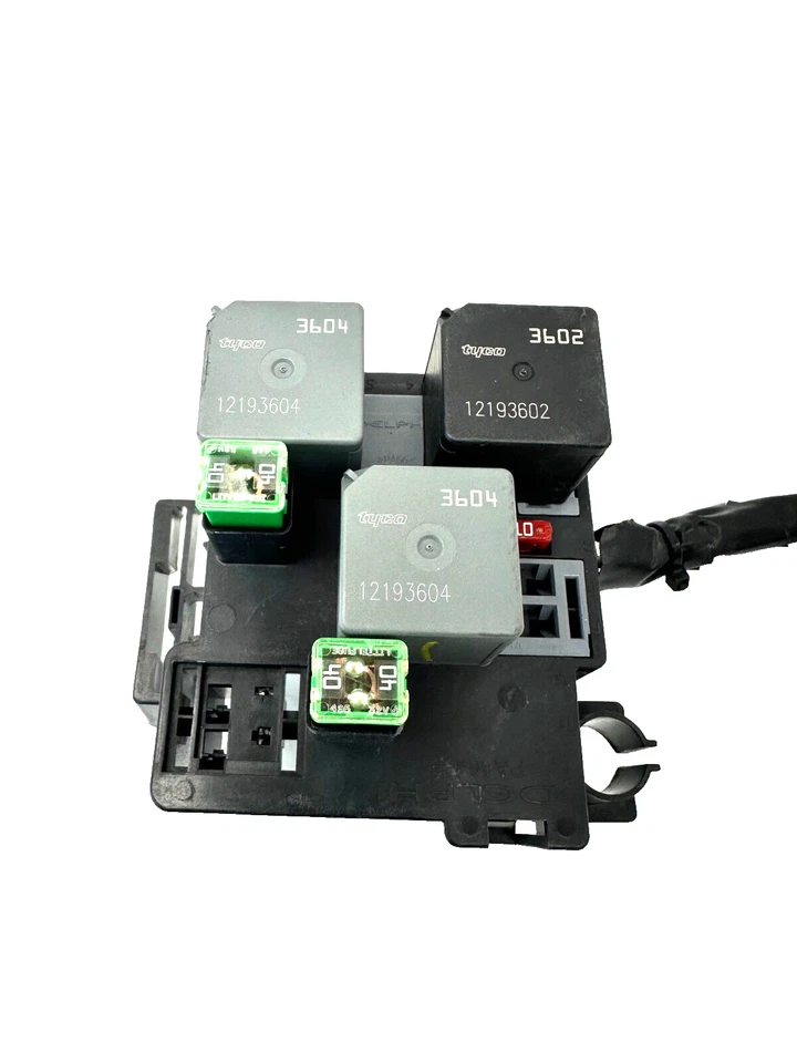 03-06 GM Camión Motor Ventilador de refrigeración Fusibles Eléctricos Relé Caja Bloque Arnés OEM OE Foto 4 de 4