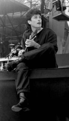 Eric Bazilian of The Hooters performs at Amnesty International - 1986 Old Photo