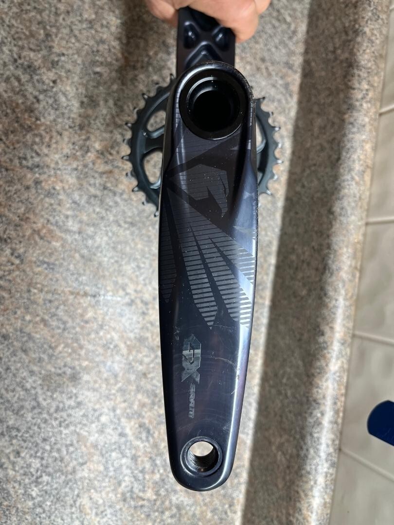 SRAM GX Eagle Crankset DUB 30t, Boost 148, 170mm cranks, Santa Cruz Megatower