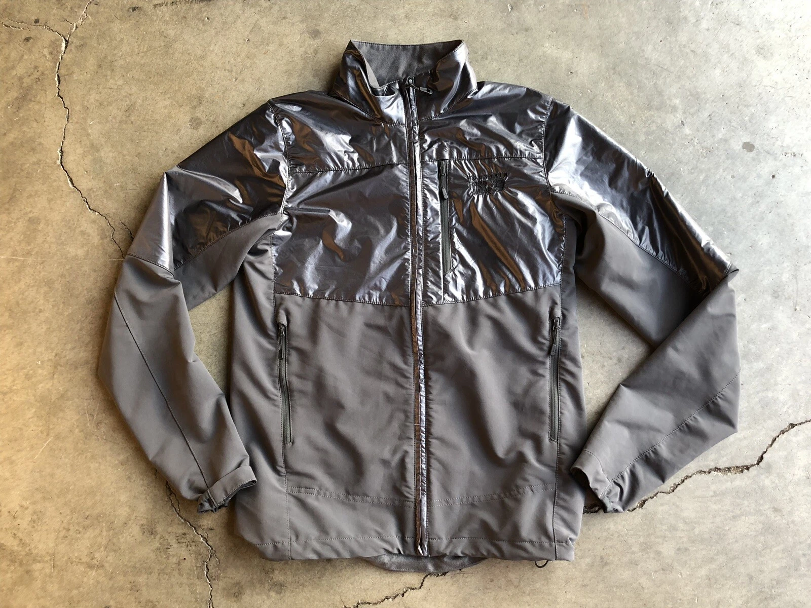 Mountain Hardwear Loughton Jacket sz Small Gray Softshell Windbreaker