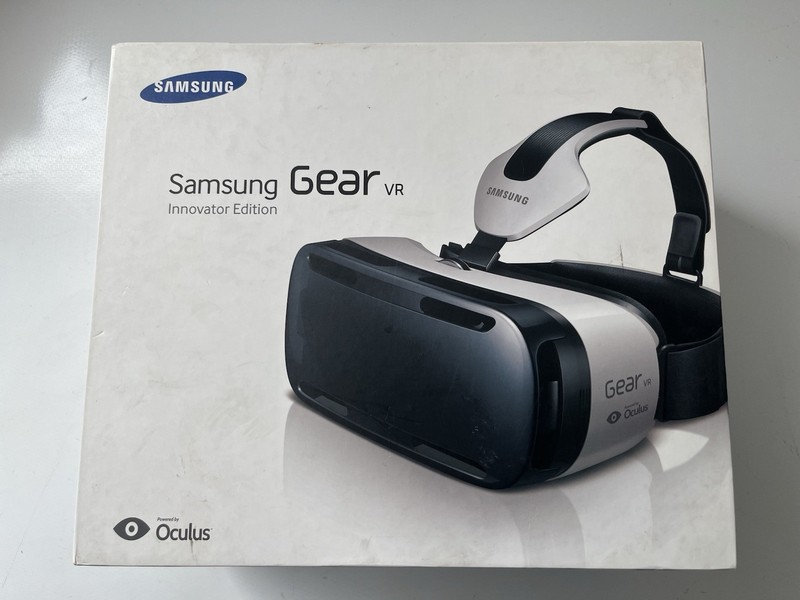 Samsung Gear VR Innovator Edition Oculus Virtual Reality Headset – Boxed
