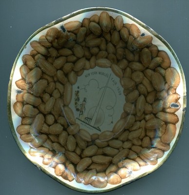 New York World's Fair 1939 Mr. Peanut 2 Different Tin Bowls 6 Inches See Scans