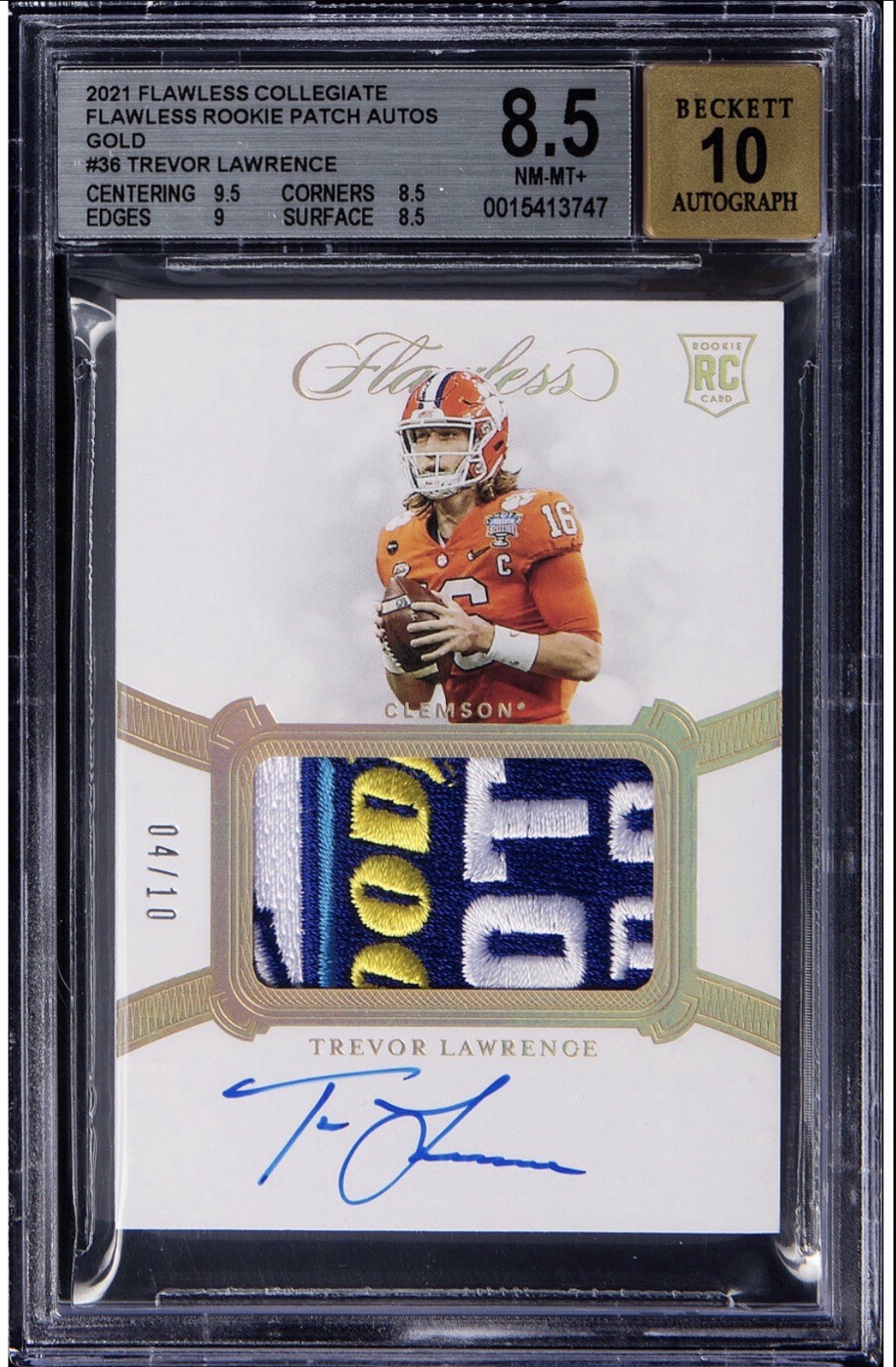 Trevor Lawrence Panini Flawless Collegiate #36 Patch Autograph-Gold