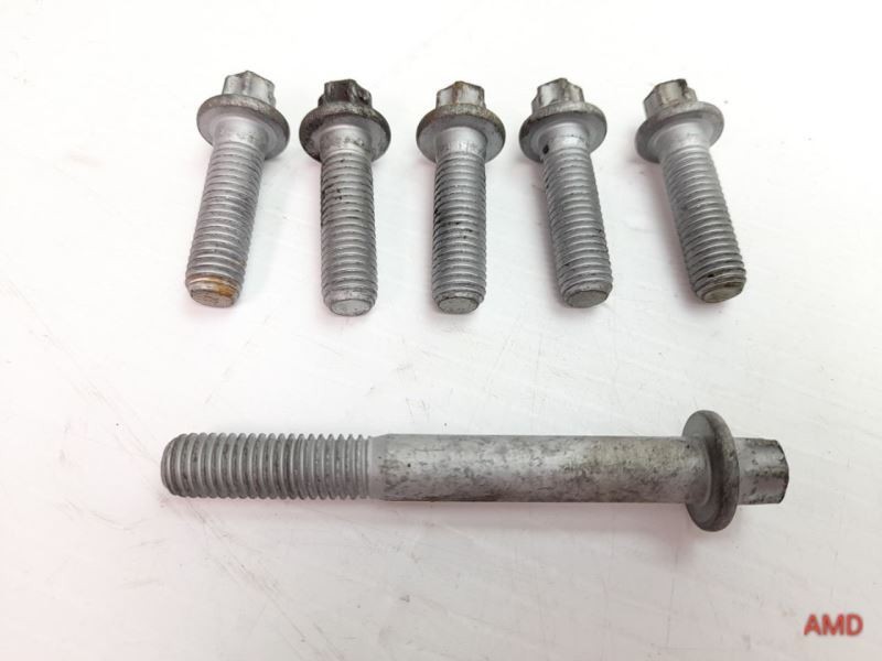 2006 BMW 525xi 525i 530i 530xi E60 Transfer Case Mounting Bolt Set 23001434694